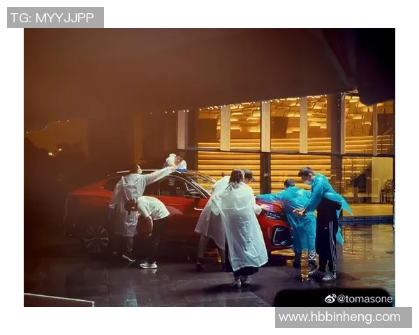 偶然相遇足球巨星现场合照与心动瞬间记录